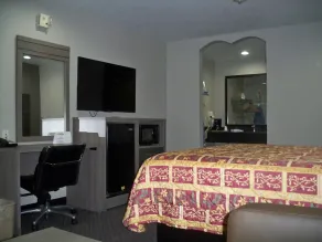 Scottish Inn and Suites Beaumont - Chambre