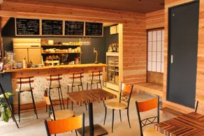 Bar & Hostel MONDO - Hostel - Restaurant