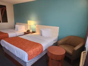 Howard Johnson by Wyndham Lindsay - Chambre