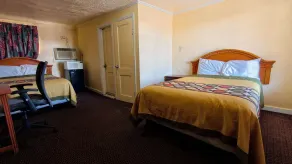 La-Ze L Motel Cushing OK - Chambre