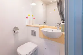 easyHotel Croydon - Bathroom