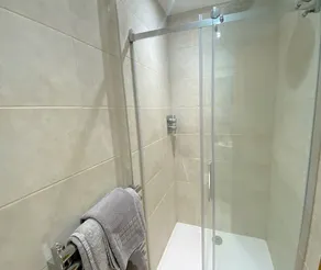 Orchard House - Bathroom