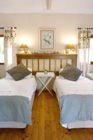 Almar View Guest House - Room