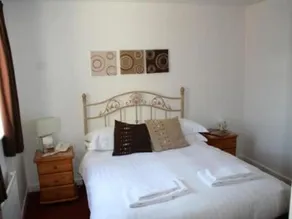 Beverley Inn & Hotel - Room