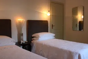 BB 22 Charming Rooms & Apartments - Værelse