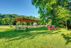 Trails & Creek Access! Alexis Triple Nichols Cabin - Innvendig