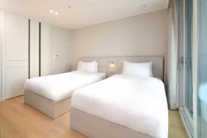 Emerson Suites Naksan - Chambre