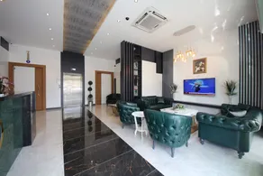 Golden Rose Deluxe Hotel - Reception