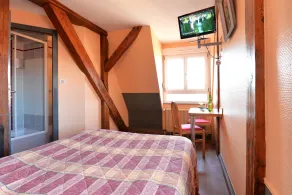Hotel Restaurant Dontenville - Room