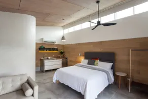 Studio 367 - Room
