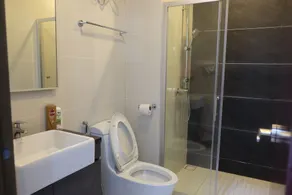 Cityview 2BR Country Garden Danga Bay - Natol - Badezimmer