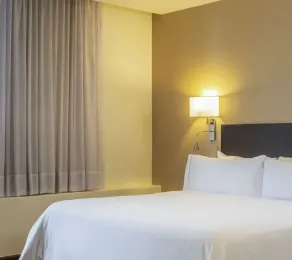Fiesta Inn Centro Historico - Chambre