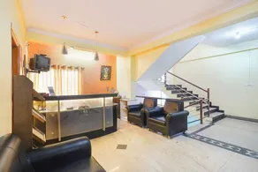 OYO 12024 Sree Nandanam Residency - Resepsjon