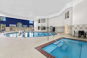 Comfort Inn & Suites Nashville Near Tanger Outlets I-24 Antioch - Piscine
