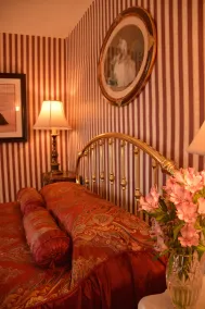 Manayunk Chambers Guest House - Room