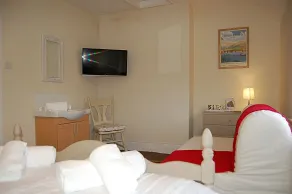 Saint Cadfans Lodge - Rom