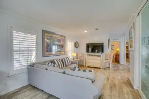 Pool & Dock Access! Boaters Base in Punta Gorda - Interiör