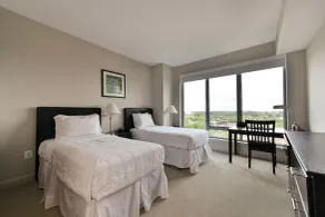 Ovation at Park Crest by Bridgestreet - Rom