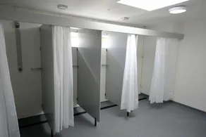 Whiddy School House Accommodation - Bathroom