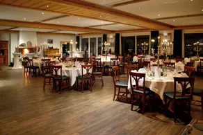 Carlton-Europe Vintage Adults Hotel - Restaurant