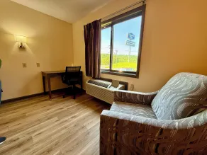 Super 8 by Wyndham Hillsville - Chambre