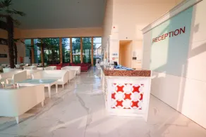 Hotel Perla Beach Luxury - Recepción