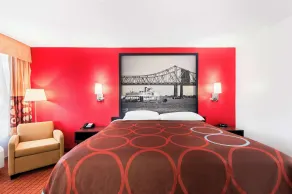 Super 8 by Wyndham Baton Rouge/I-10 - Rum