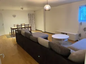 2 bedrooms 1 bathroom kitchen apartment - Vardagsrum