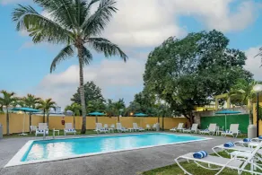 City Express by Marriott Tuxpan - Piscine