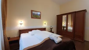 Főnix Wellness Resort - Rom