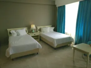 Phoenicia Grand Hotel - Room