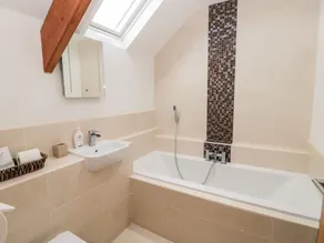 Cottage avec barbecue et jardin - Salle de bain