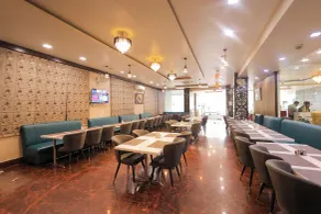 Hotel Krishnam Vrindavan - Restaurant