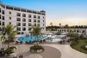 Ramada by Wyndham Dalaman - Piscina
