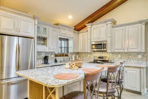 Unique El Paso Home w/ Patio ~ 1 Mi to The Shoppes - Innvendig