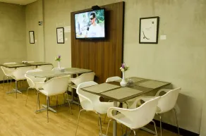 Ímpar Suítes Expominas - Restaurant