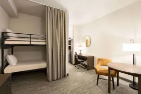 Days Inn & Suites by Wyndham Bozeman - Chambre