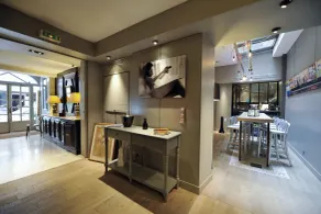 ZE Hotel - Lobby
