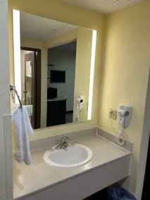 Super 8 by Wyndham Gettysburg - Salle de bain