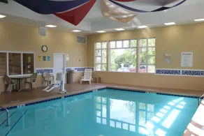 Holiday Inn Express Hotel & Suites Chicago-Algonquin by IHG - Pool