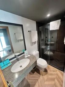 Yomo Petit Paris - Salle de bain