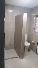 Twenty Two North - Bathroom