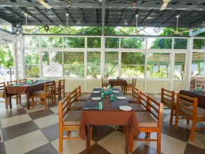 MGM Whispering Wind's Yelagiri - Restaurant