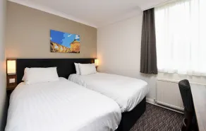 Wynnstay Arms, Wrexham by Marston's Inns - Room