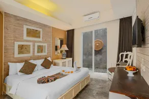 The Kanjeng Suites Petitenget - Chambre