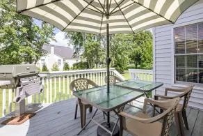 Lake Views & Work Spaces: Quiet Hilliard Home! - Interiör