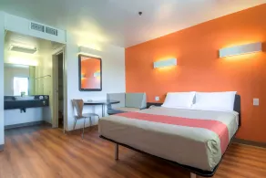 Motel 6-Palm Springs, CA - Downtown - Værelse
