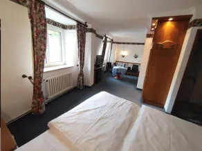 AKZENT Hotel Berg's Alte Bauernschänke- Wellness und Wein - Chambre