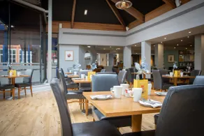 Holiday Inn Bolton Centre by IHG - Restaurant
