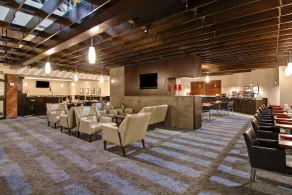 Holiday Inn Oakville Centre by IHG - Restaurant